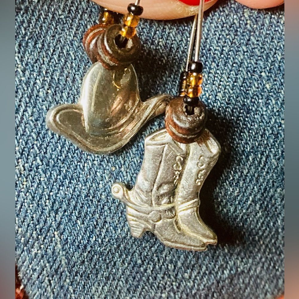 Cowboy/Cowgirl Earrings Boots Cowboy Hat